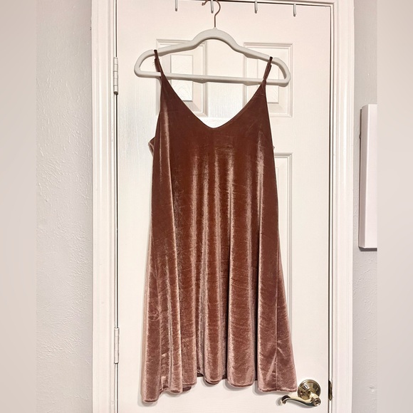 Ten Sixty Sherman Velvet Dress Dusty Rose Size L - Picture 2 of 4
